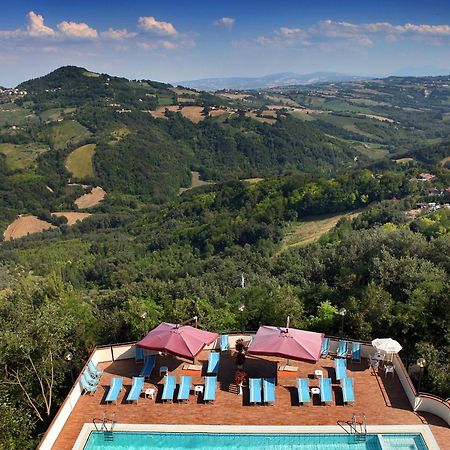 Albergo Centopini Gemmano ภายนอก รูปภาพ