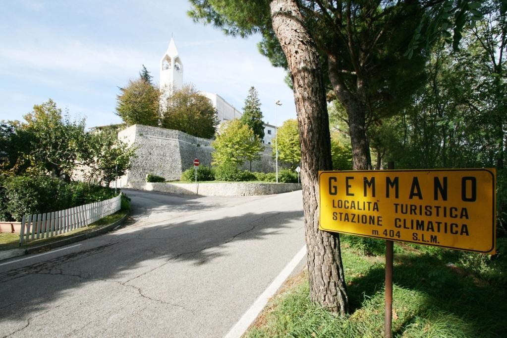Albergo Centopini Gemmano ภายนอก รูปภาพ